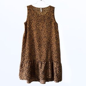 LILBETTER Sleeveless Cheetah Print Dress Size M